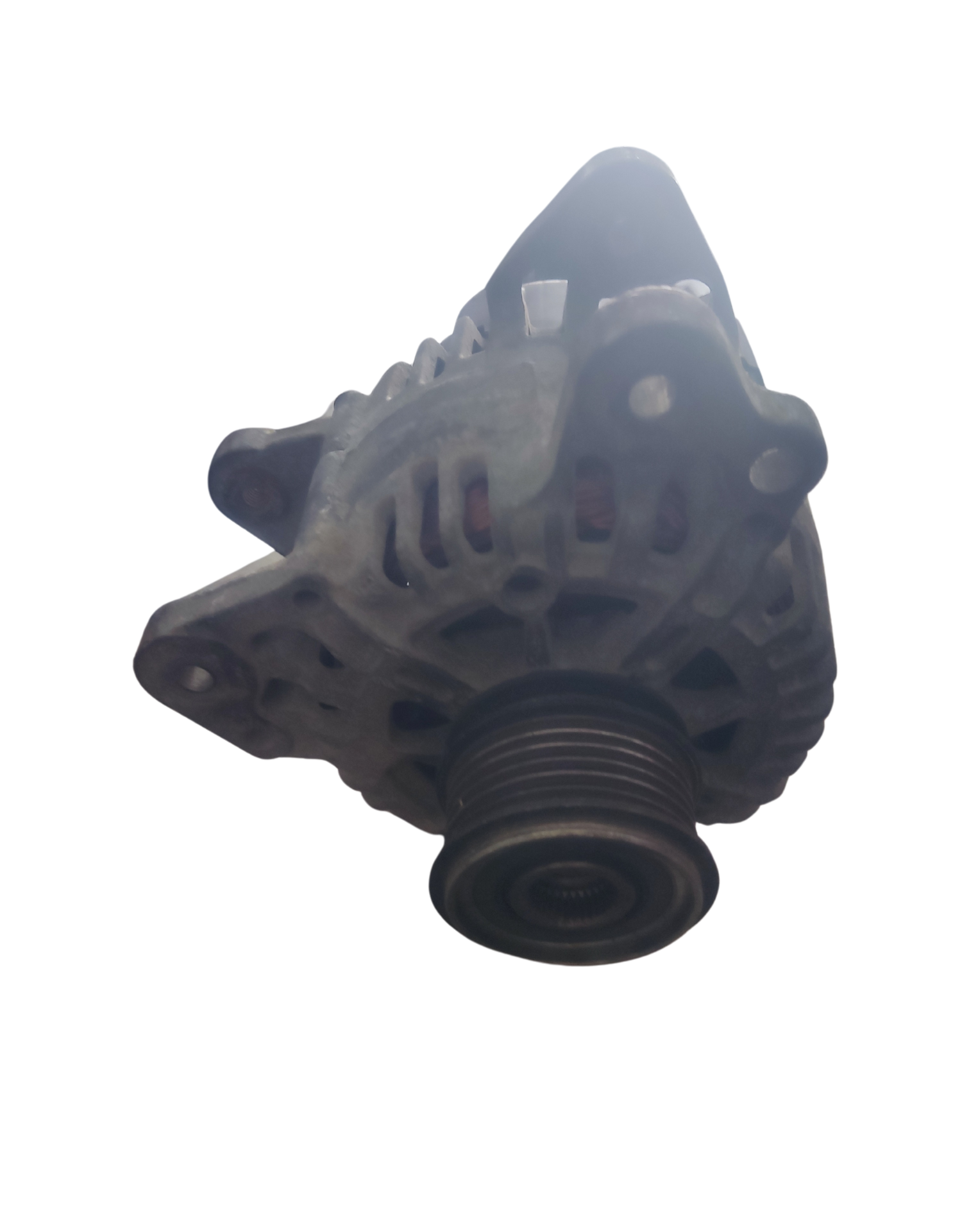 alternateur 05F903023E Valeo /JETTA 5 JETTA6 GOLF5  GOLF6  SPORTWAGEN A3 8P TOLEDO OCTAVIA/ 2.0 ESSENCE  110A