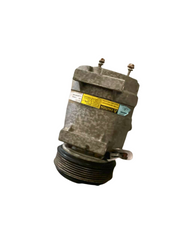 COMPRESSEUR CLIMATISATION RENAULT  820021822 /MEGANE2 LAGUNA2 SCENIC2 TRAFIC2 /1.9 DCI 2.0 16V