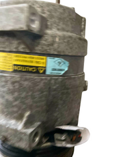 COMPRESSEUR CLIMATISATION RENAULT  820021822 /MEGANE2 LAGUNA2 SCENIC2 TRAFIC2 /1.9 DCI 2.0 16V