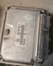 Calculateur moteur BOSCH ME7.5    Réf. 030906032A  – VOLKSWAGEN LUPO / POLO / SEAT AROSA – 1998–2005 1.0  ess 1.4 tdi