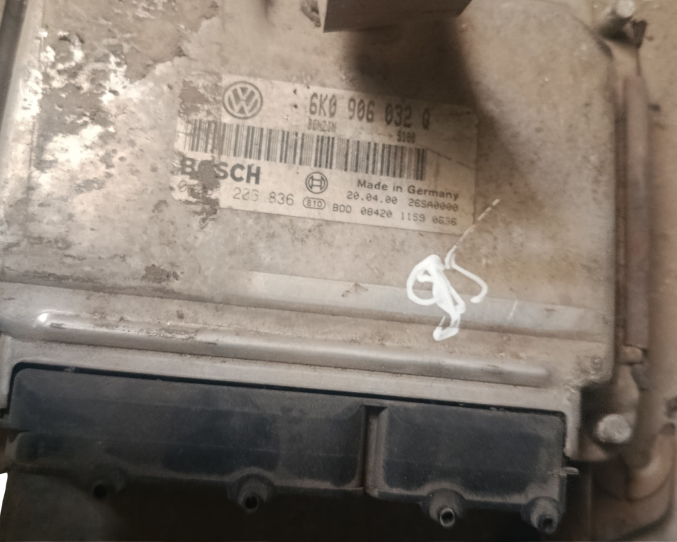 Calculateur moteur BOSCH – SEAT IBIZA 1.8 T CUPRA / Pre-2002 Models Réf. 6K0906032G