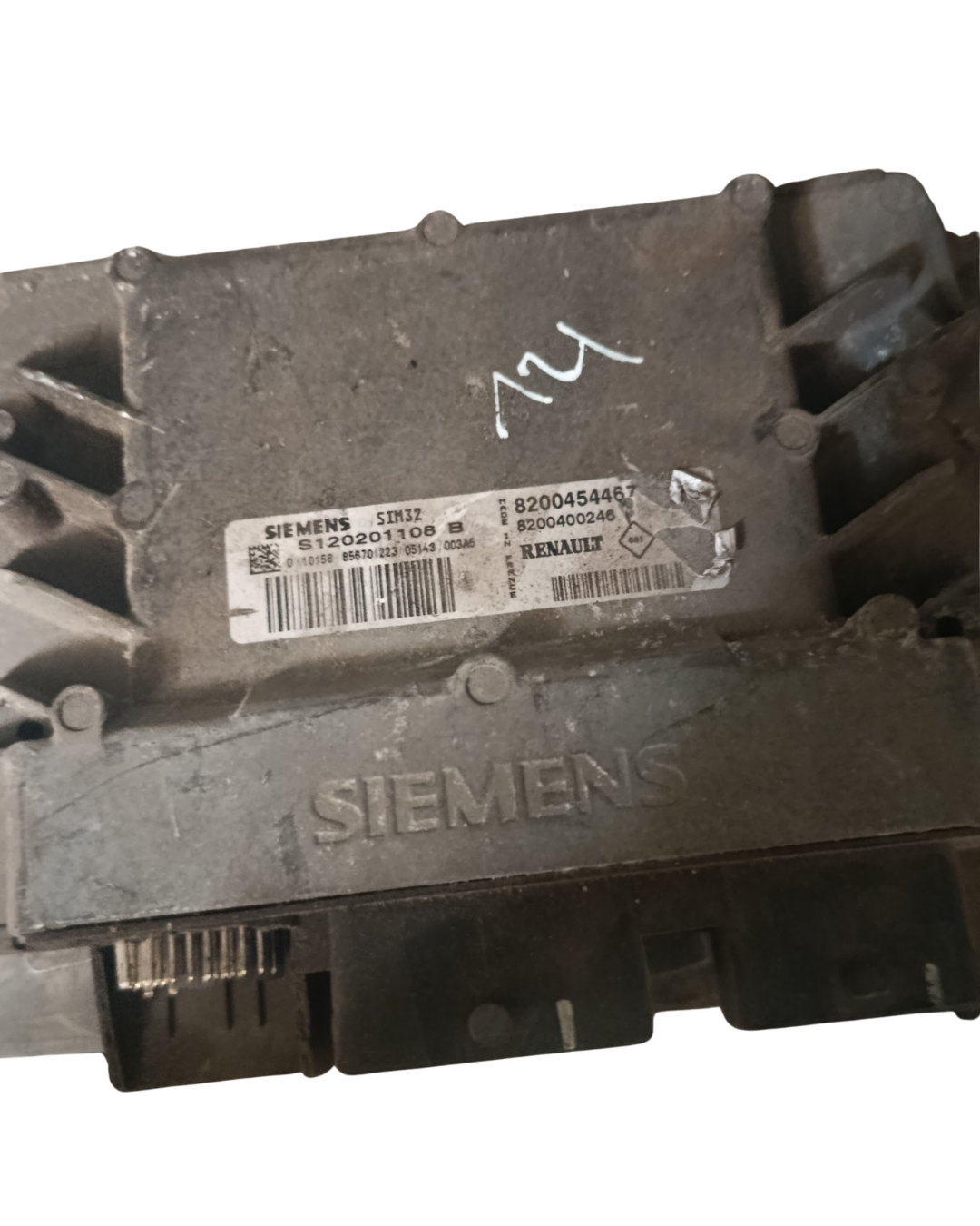Calculateur Renault 8200454467/clio2 twingo modus / 1.2 (Copie)
