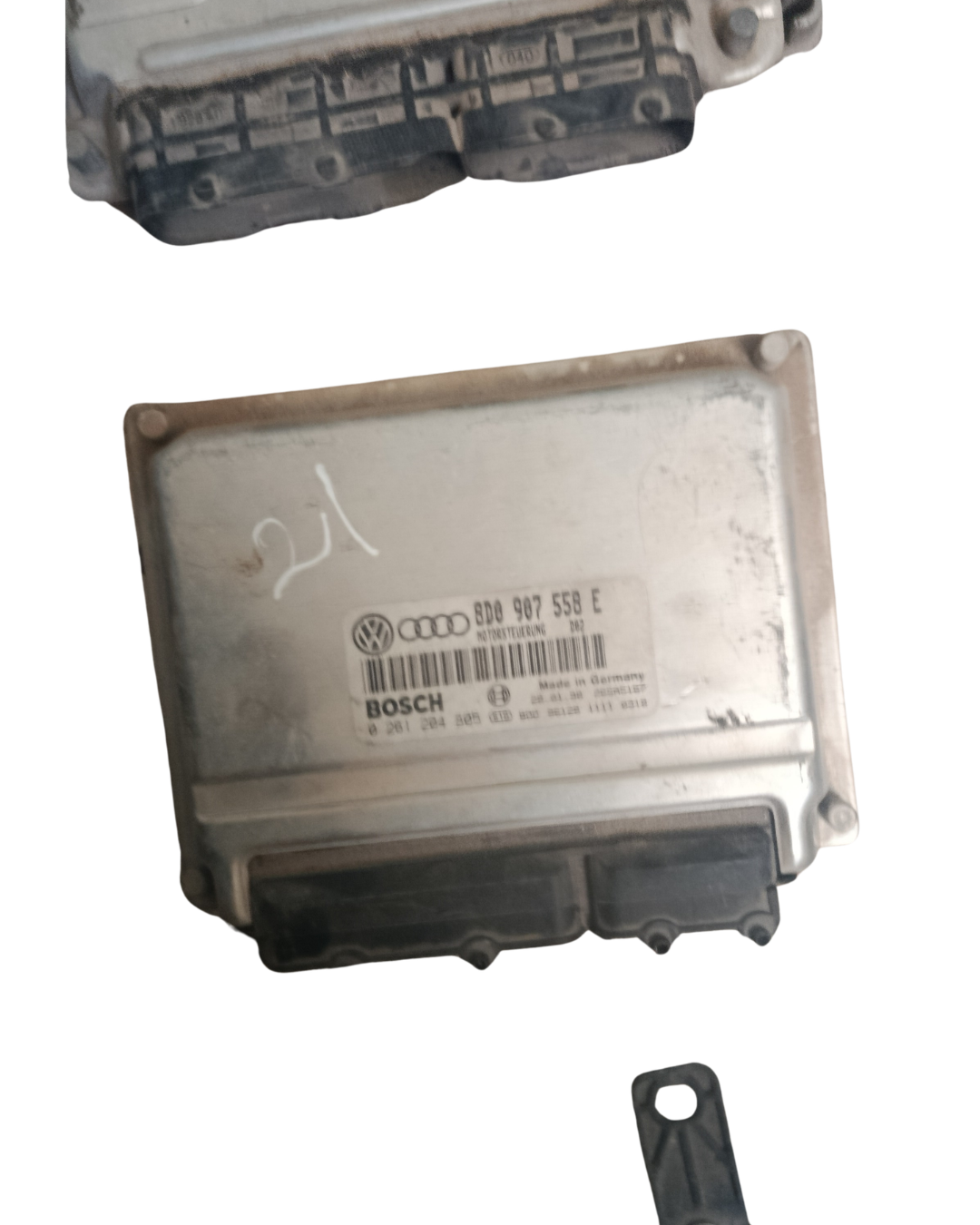 Calculateur moteur (ECU) – AUDI / VOLKSWAGEN – Référence 8D0 907 558 E AUDI A4 B5  PASSAT B5  1.8 T  ESSENCE