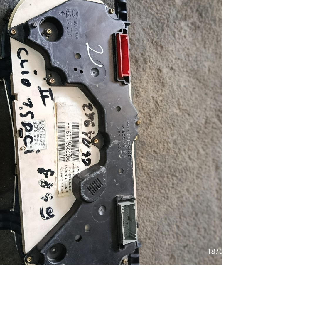 Compteur de vitesse / groupe d’instruments P8200261119 – CLIO 2 1.5 DCI