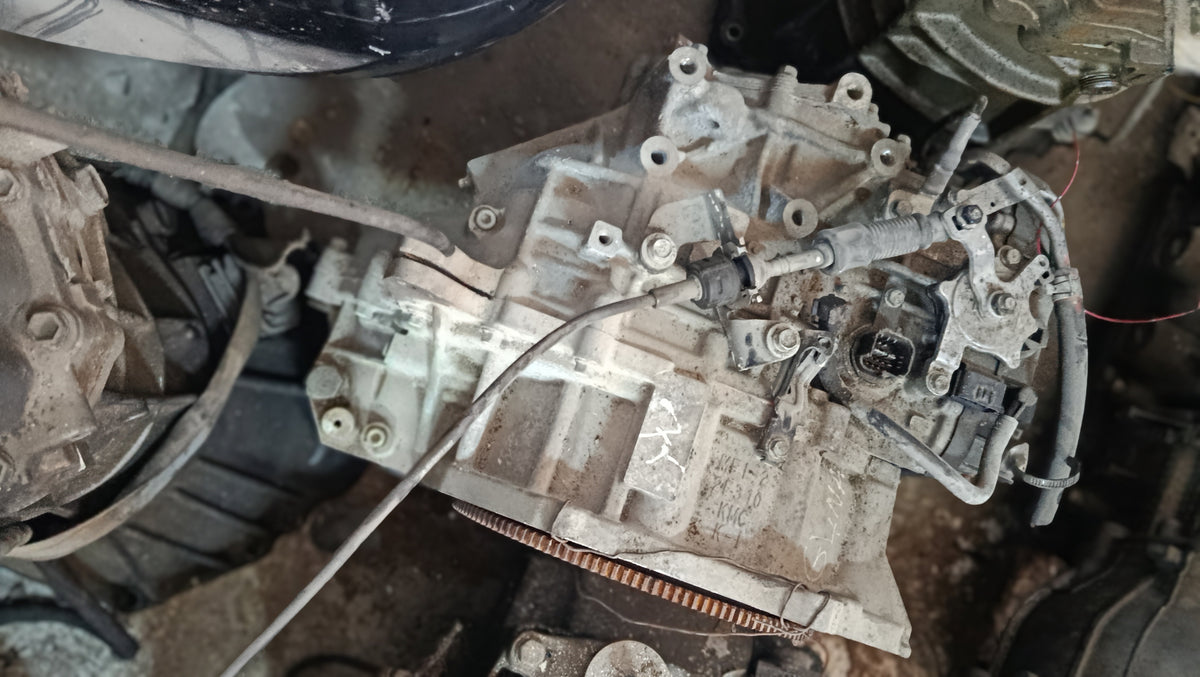 Boîte de vitesses automatique – Hyundai Tucson / ix35 / Sonata / i40 / Kia Sportage / Forte – Moteur Essence 2.0L G4NA – environ 2011-2021 Référence : A6MF1-2 (associée au moteur G4NA)