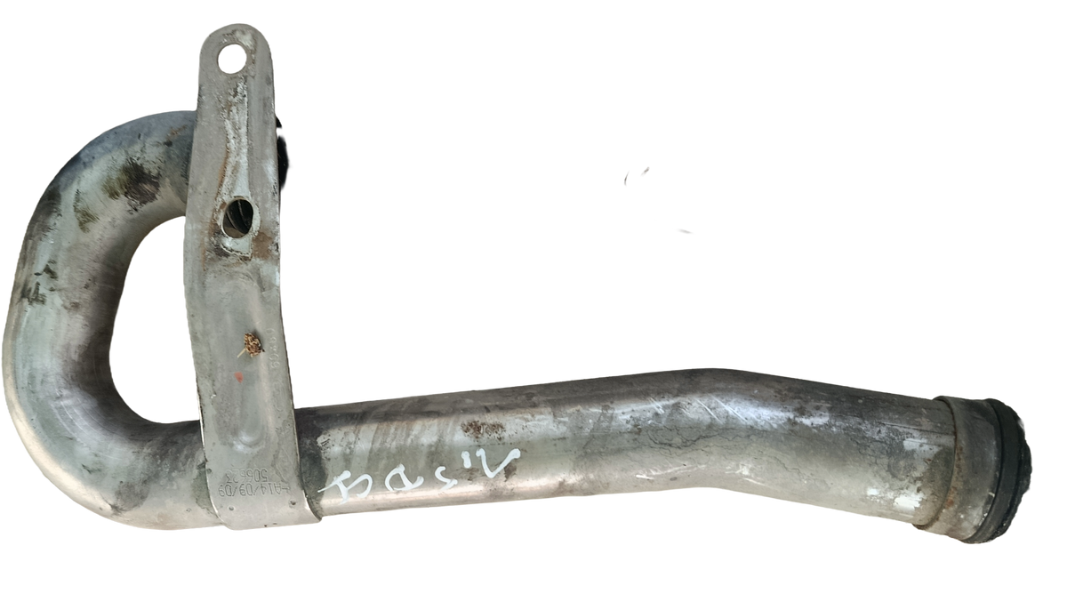 Tube EGR (conduit métallique) – Groupe Renault-Nissan – Moteur 1.5 dCi (K9K) – 2002-2014  clio3 megane2 3 scenic kangoo  1 2 lugan2  sandero quashqai j10