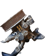 Pompe de direction assistée hydraulique – Mercedes-Benz Classe C / Classe E / Classe S – 1990-2002 SsangYong Korando / Musso