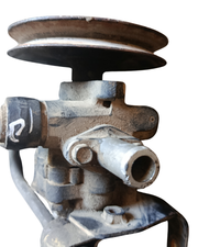 Pompe de direction assistée NISSAN