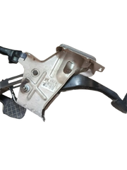 Pédale de Frein VOLKSWAGEN Passat B7 (2010-2015) - Réf. OEM : 1K1 721 057 AL / 28203141