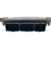 Calculateur 0281010819, 8200039569, 8200166362  Bosch / MEGANE SCENIC   LAGUNA dacia  1.9