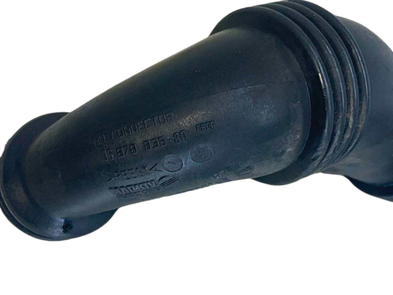 Tuyau D’air Citroen Peugeot  C4 C3 208 308 1.6HDI 8v 1434E2 BERLINGO 2 C3 C4 207 308 PARTENER 2 SCUDO  MINI COOPER  1.6 HDI