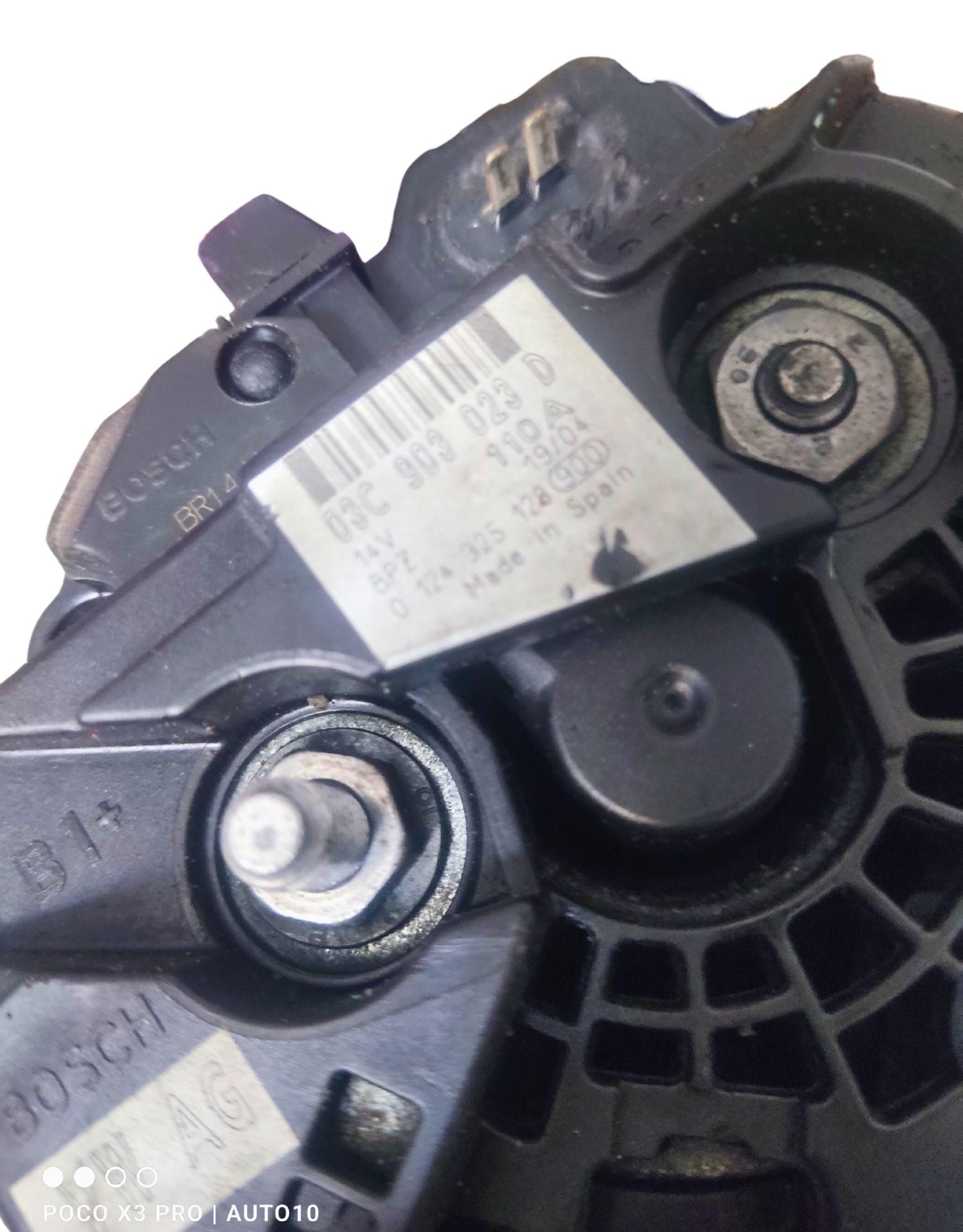 Alternateur 12 V 110 A – VIKA / Valeo – VW / Audi / Seat / Skoda  99030786301 .4 1.6 2.0 /golf5 6 jetta5 jetta6 b6  b7 tiguan eos new beetlee a3 audi tt leon octavia roomster/