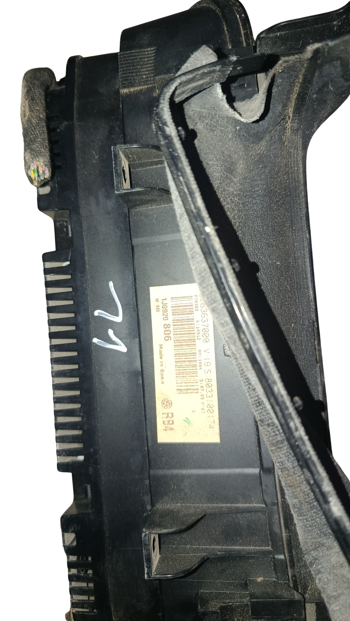 Combiné d'instruments – VOLKSWAGEN GOLF IV (1J1) / BORA (1J2) – 1997–2003 Référence 1J0920806 RB4