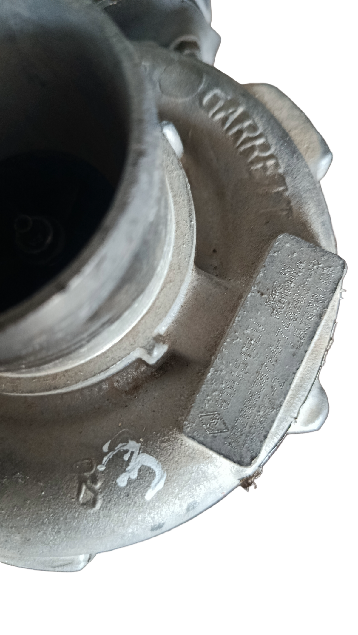 Turbo – Renault Laguna III / Espace IV / Koleos / Mégane II / Nissan Qashqai (J10) / X-Trail (T31) – Moteur Diesel 2.0 dCi (M9R) – environ 2005-2026 Référence OE : H8200638766 (ou 8200638766