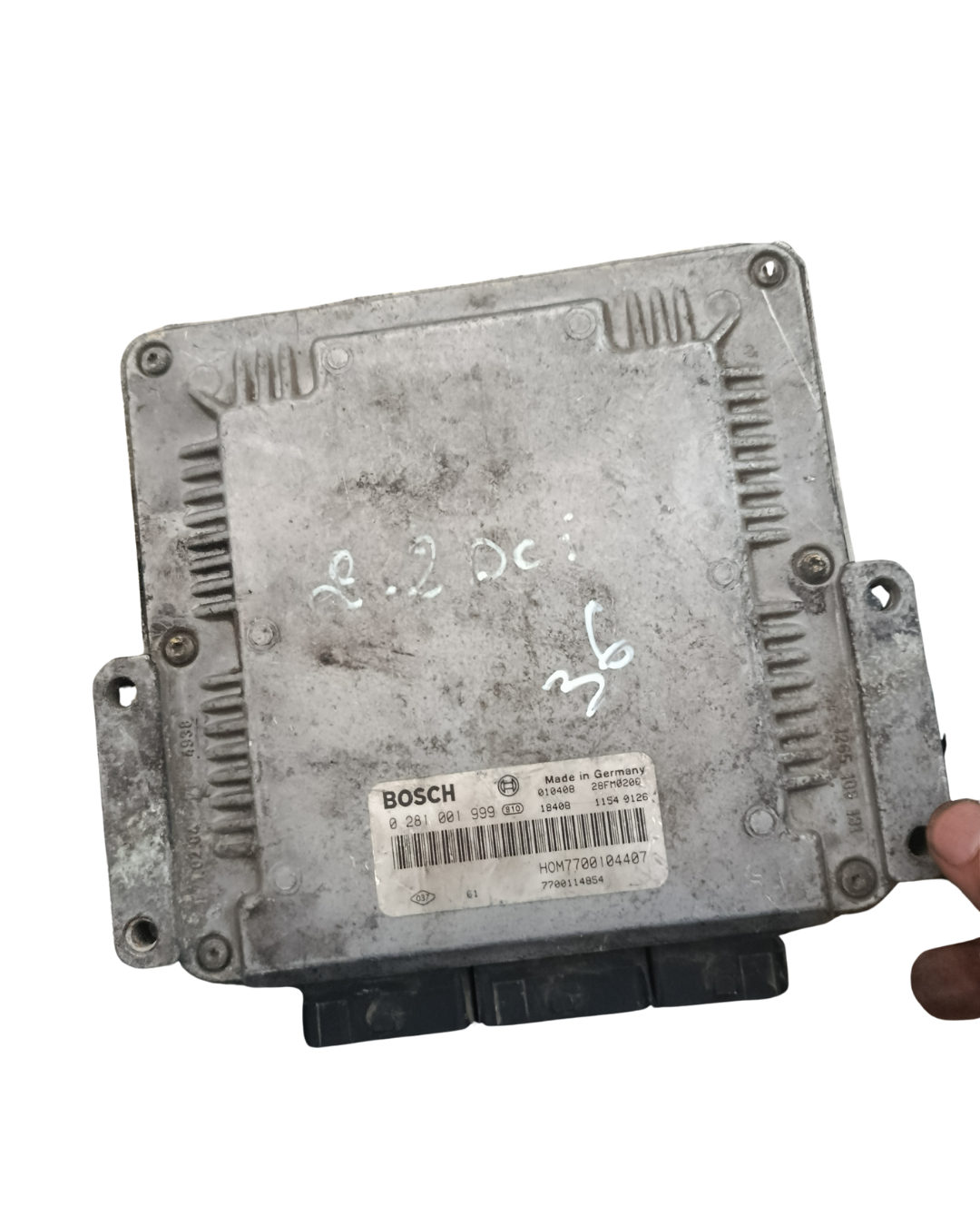 Calculateur moteur Bosch 0281001999 / espace3 espace4 vel satis  avantime / 2.2 dci