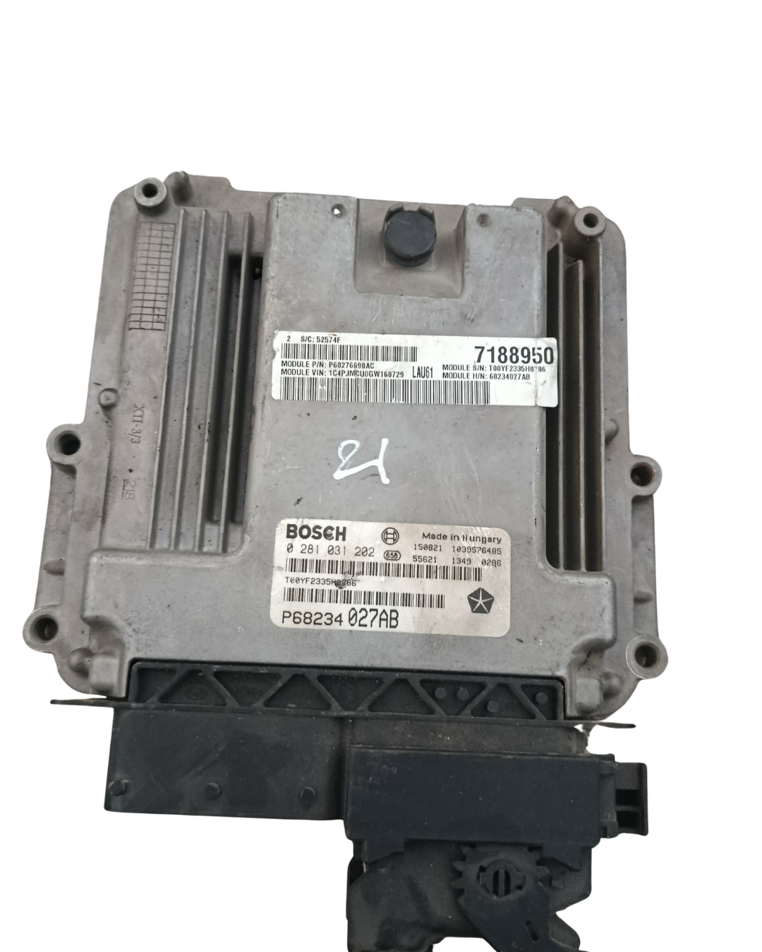 Calculateur moteur Bosch 0281031202/ cherokee landrover/ 2.2 crd 2.2 td4
