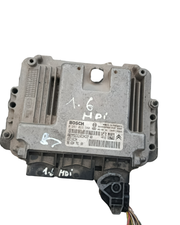 Calculateur moteur Bosch 0281012980/  c4 1 307 308 berlingo2 partner 2/ 1.6 hdi (Copie)