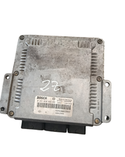 Calculateur moteur Bosch 0281010483 (EDC15C3)/megane2 scenic2 laguna2 espace4 avantime /1.9 dci