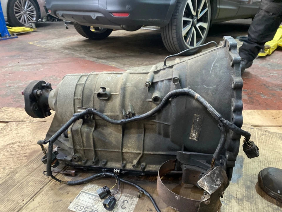 Boîte de vitesses automatique – BMW Série 5 (E60/E61) 530D – Moteur Diesel M57 – 2003-2010 403ZVJ ;Référence : ZFS LU 7563430 (Référence OE BMW : 24007563430) ;403ZVJ