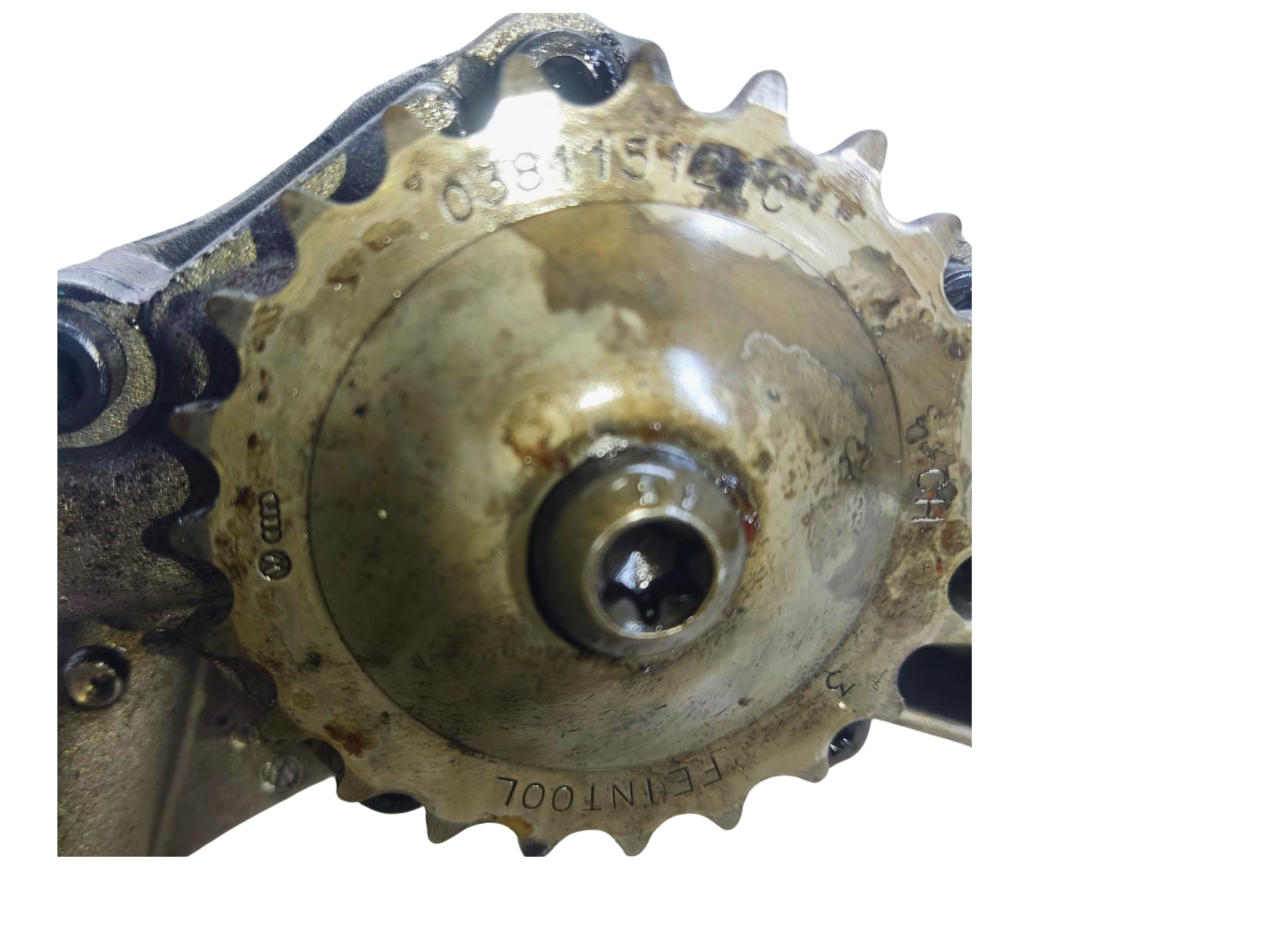 Pompe à huile avec numéro d'article 038115121C /GOLF 4/GOLF 5 /JETTA 4 / BORA / BEETLE / NEW BEETLE / PASSAT B5 B6 / CADDY 3 / AUDI a3 a4 / IBIZA / CORDOBA / TOLEDO / LEON / OCTAVIA /1.9 TDI  2.0 TDI
